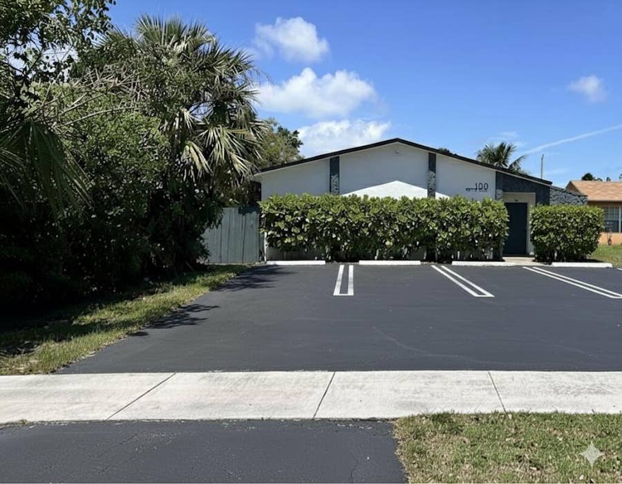 Property photo for 100 SW 7TH Street, #1, Hallandale Beach, FL