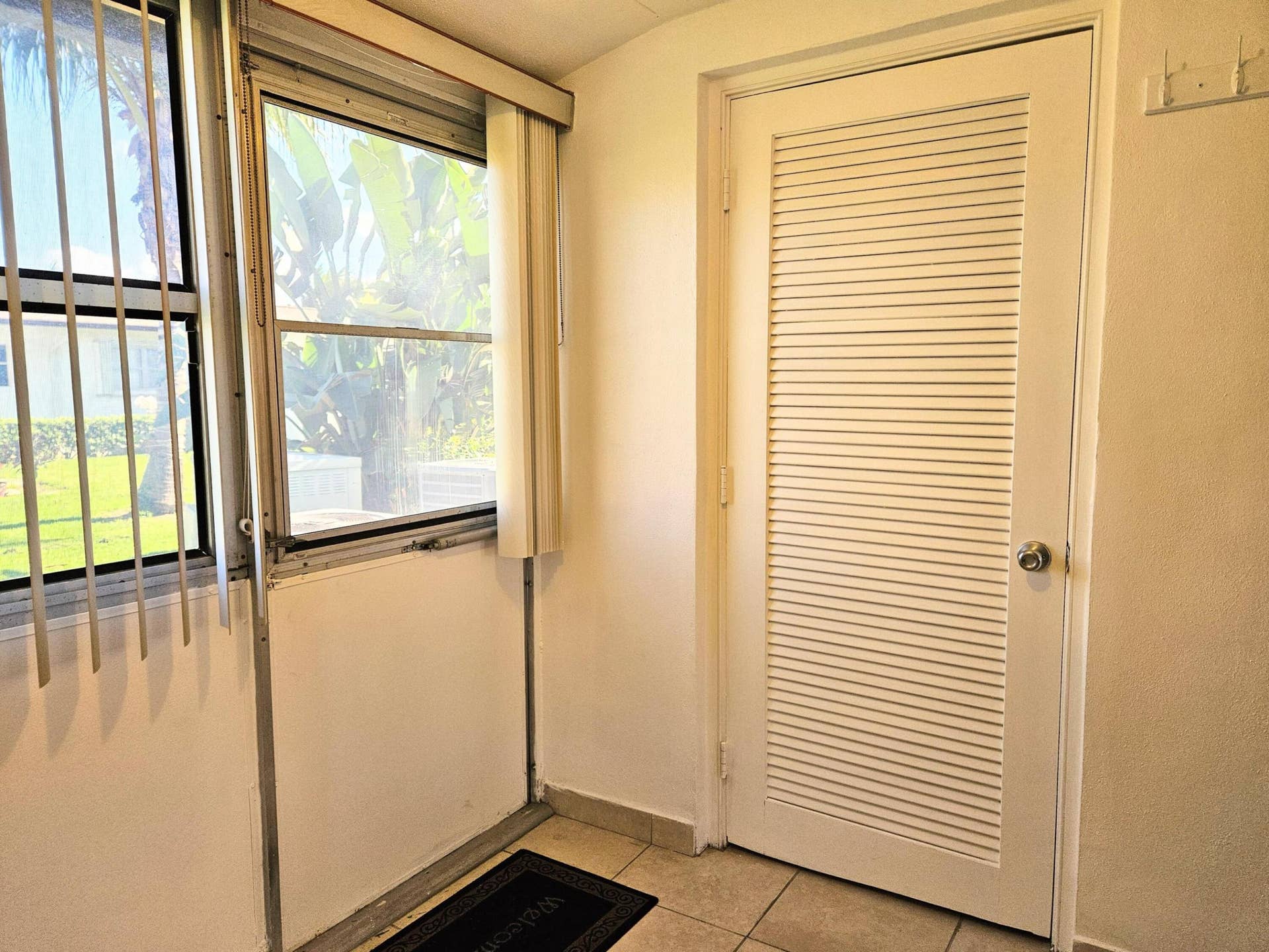 2950 CROSLEY Drive E, #C, West Palm Beach, FL 33415 20251222_132059