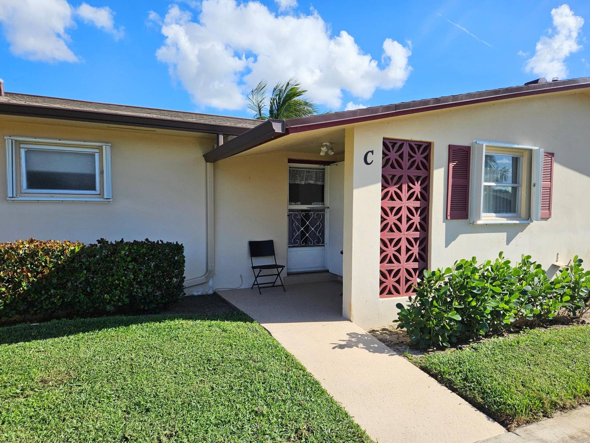 2950 CROSLEY Drive E, #C, West Palm Beach, FL 33415 20251222_133124