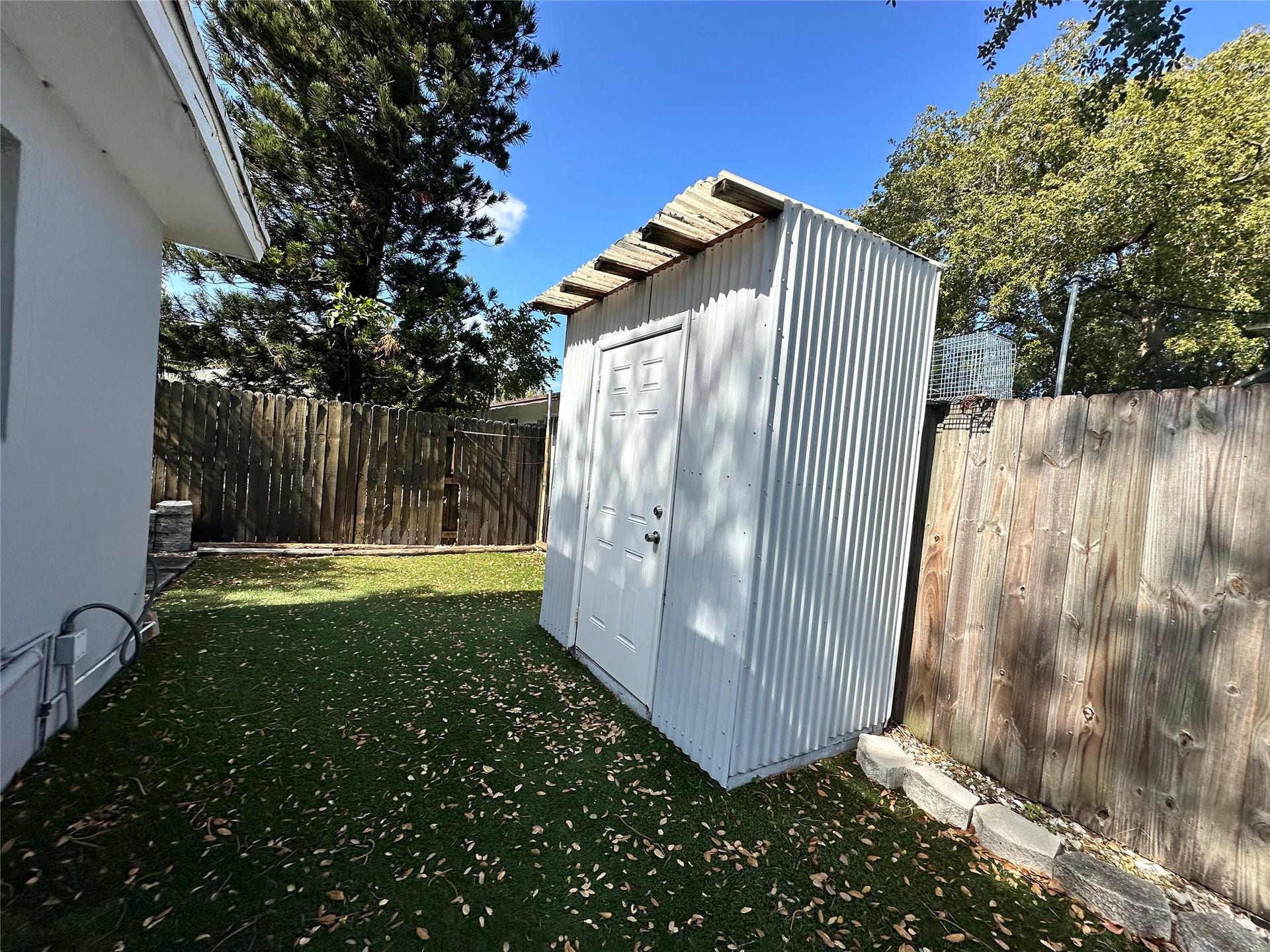1075 NE 32ND Street, #rear, Oakland Park, Oakland Park, FL 33334 Photo 6