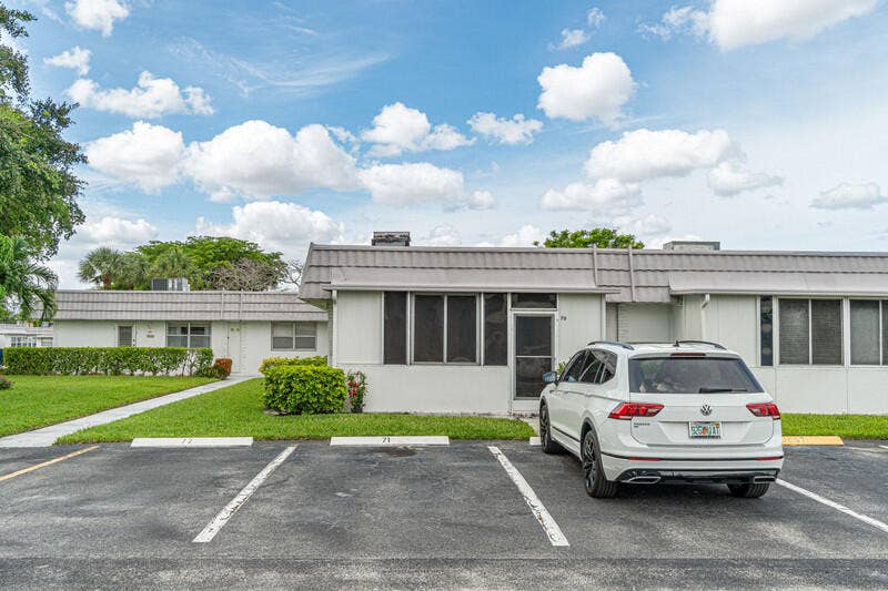 70 Valencia C, Delray Beach, FL 33446 Valencia 2