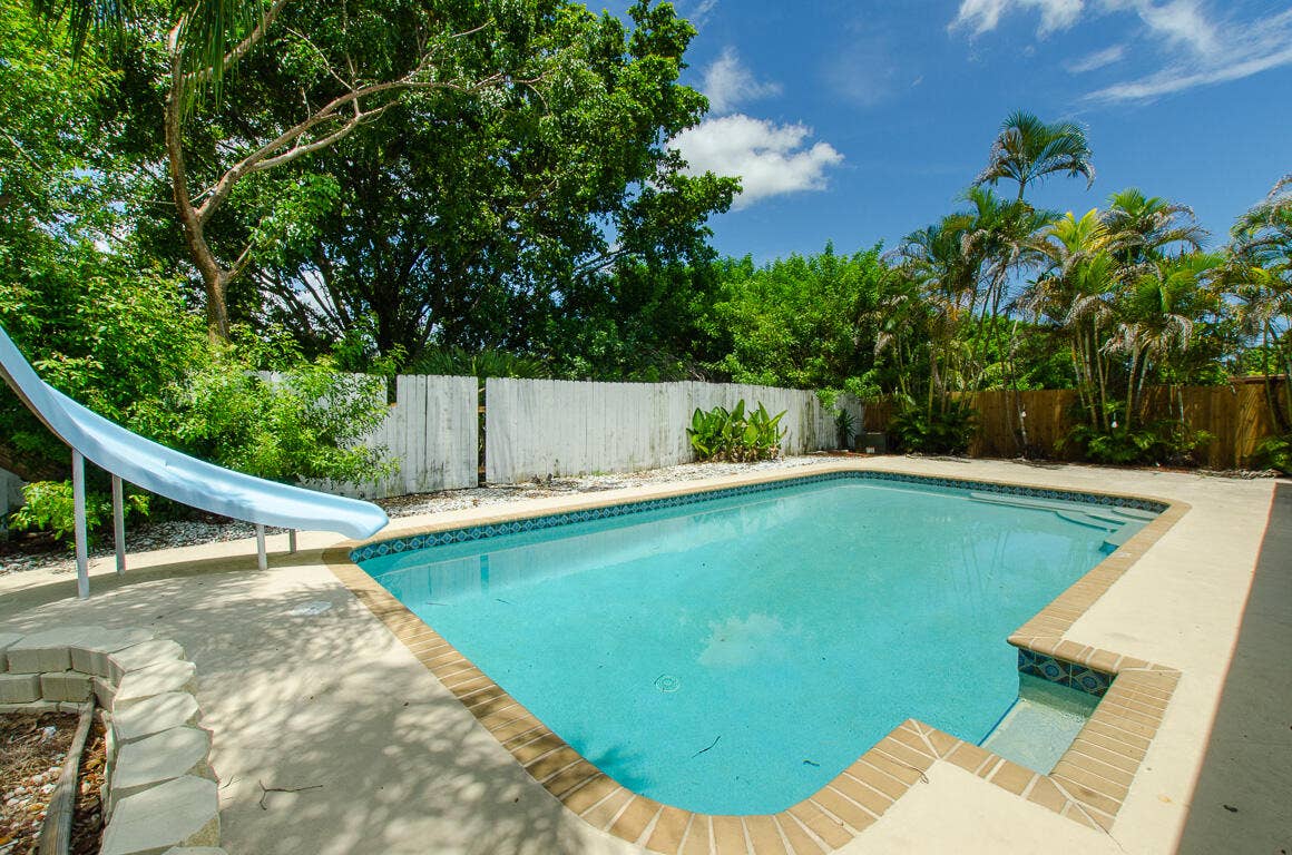10953 Winding Creek-9