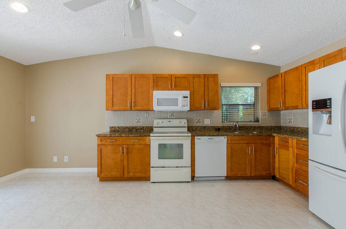 10953 Winding Creek-20