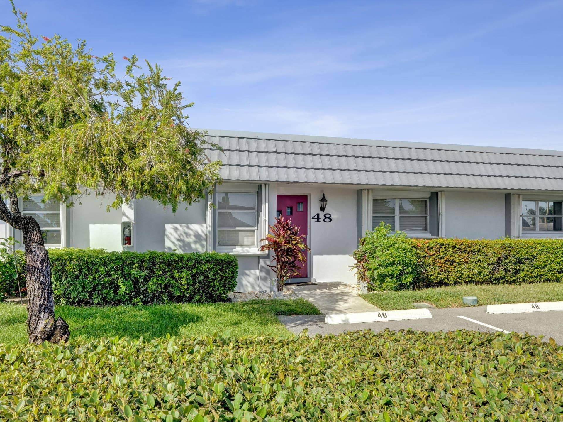 4-web-or-mls-DSC08024 2886 Fernley Dr E