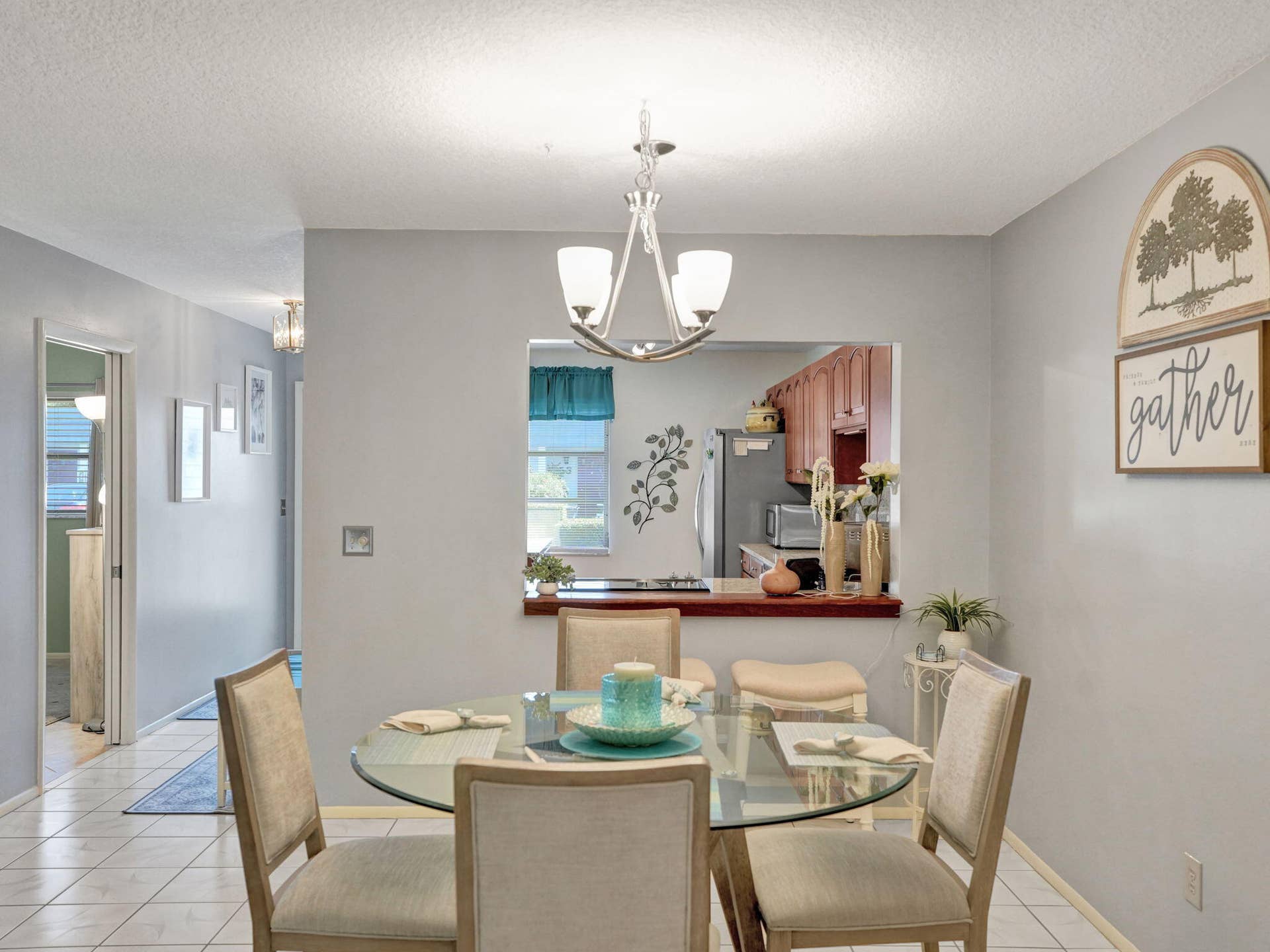 39-web-or-mls-DSC07991 2886 Fernley Dr E