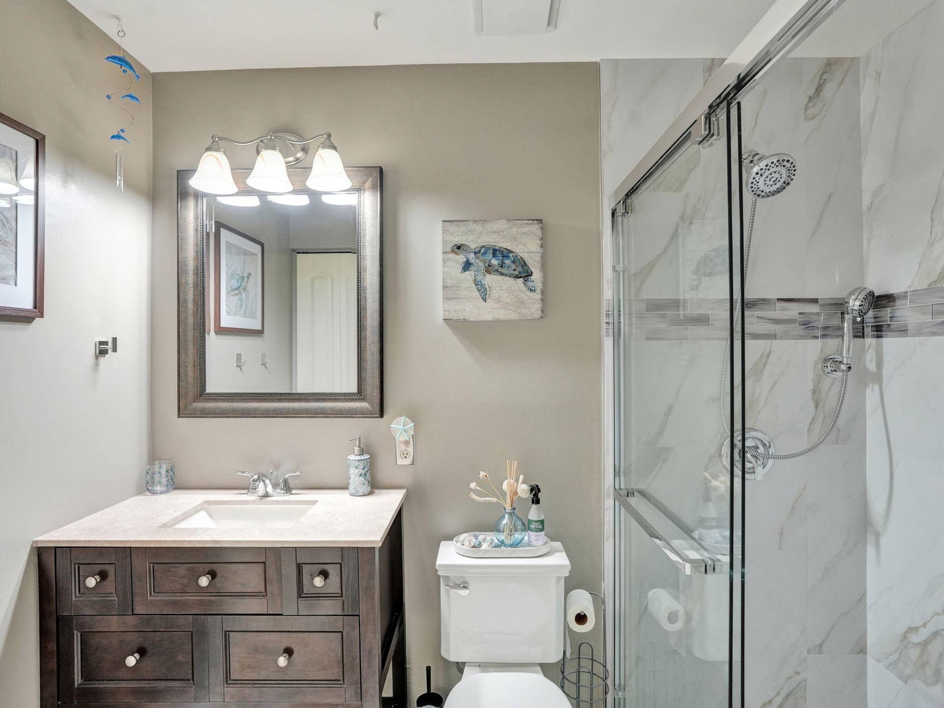 23-web-or-mls-DSC07943 2886 Fernley Dr E