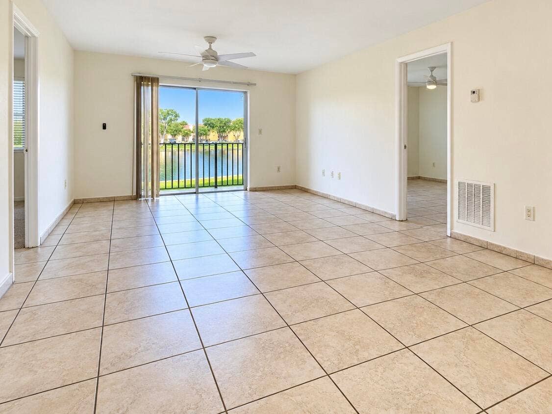 4709 NW 7th Street, #109-9, Miami, FL 33126 IMG_7262