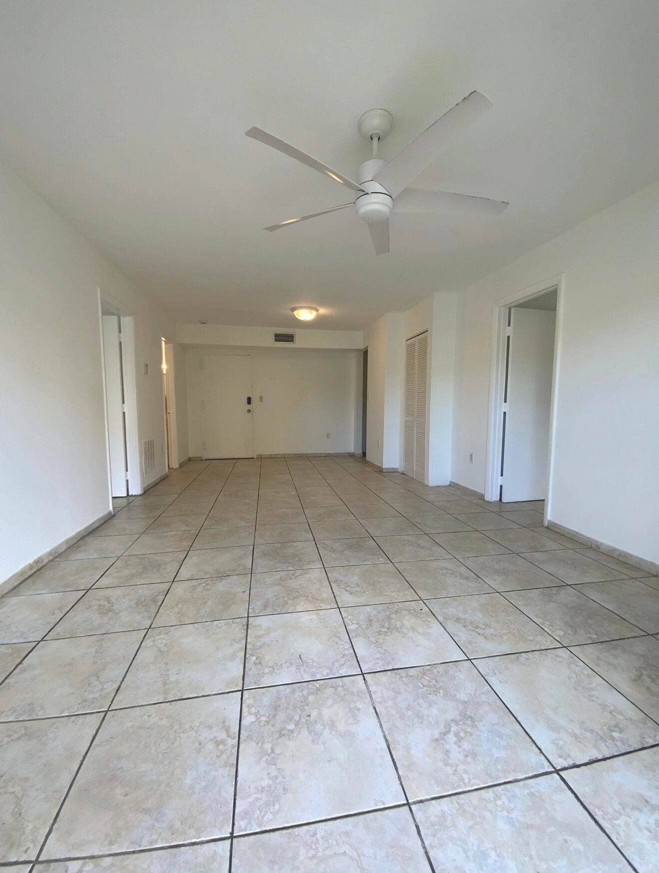 4709 NW 7th Street, #109-9, Miami, FL 33126 IMG_7313