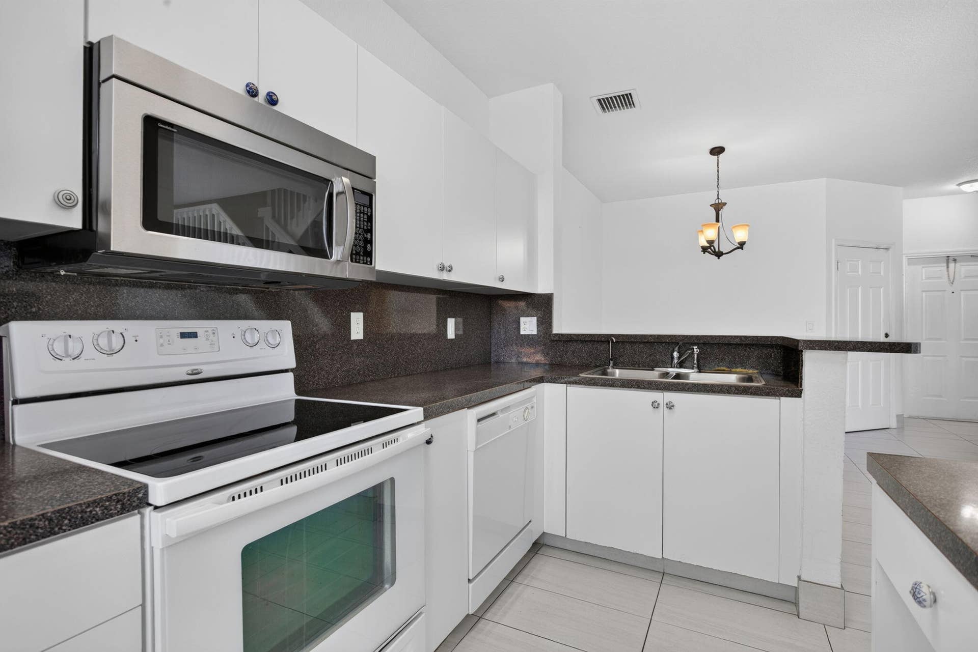 4040 NW 90TH Way, Sunrise, FL 33351 16-web-or-mls-4040-16