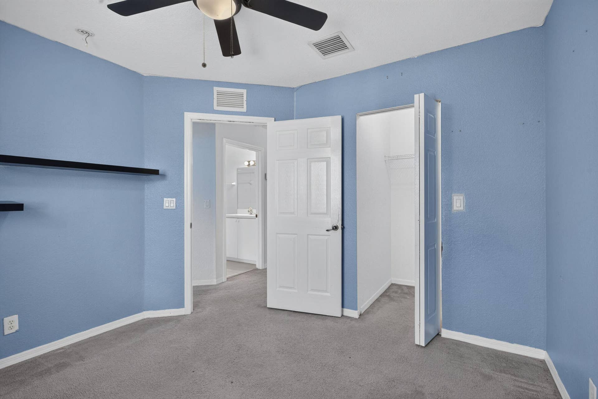 4040 NW 90TH Way, Sunrise, FL 33351 29-web-or-mls-4040-29