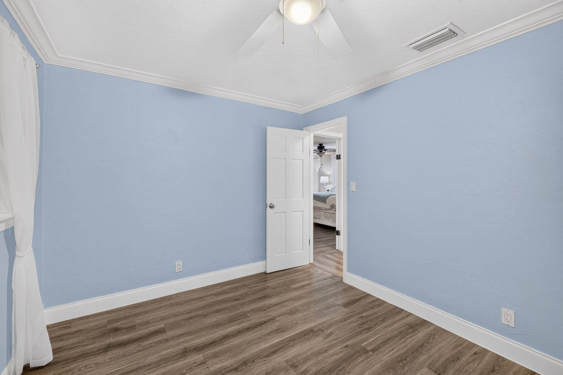 2nd room