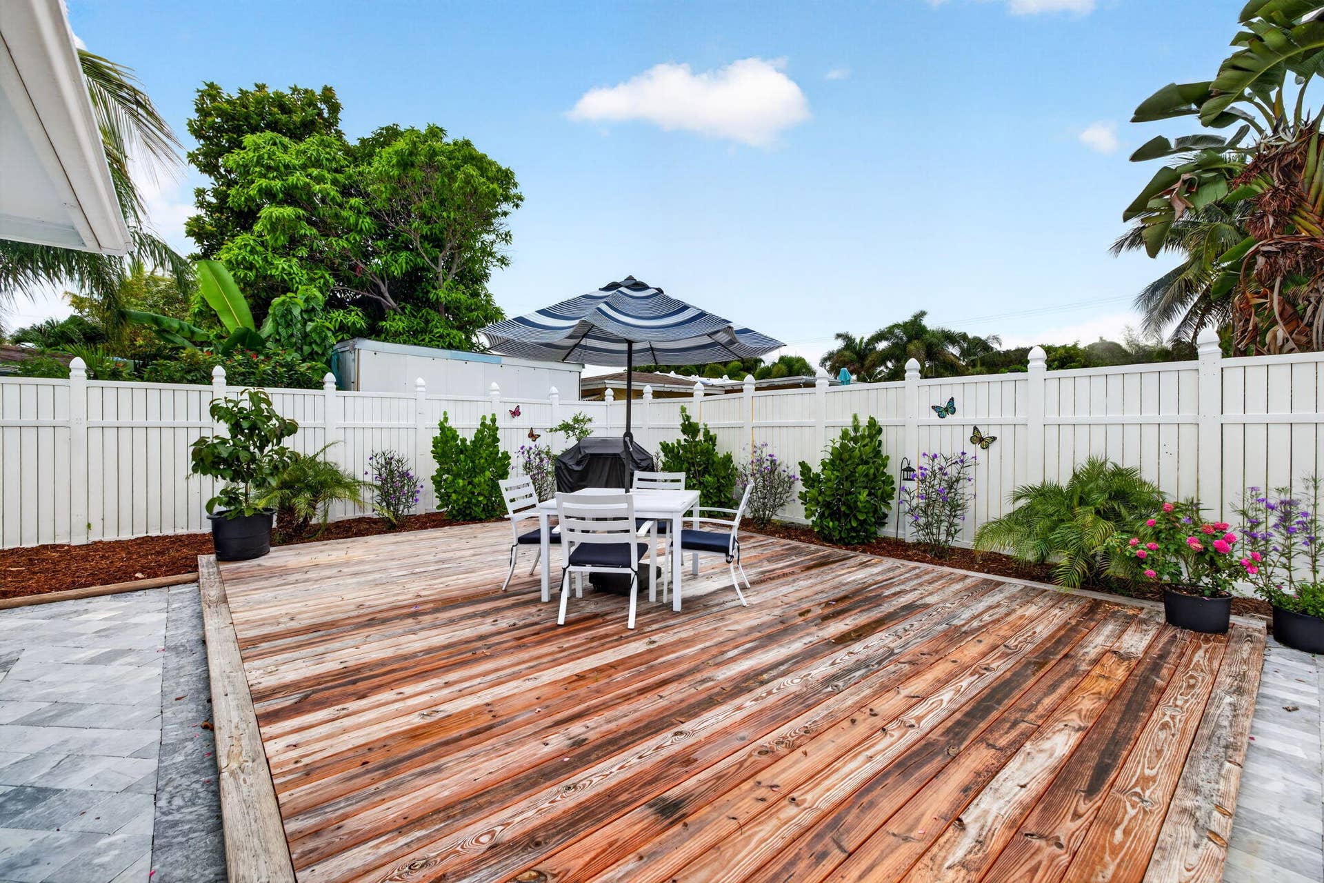 Entertaining area