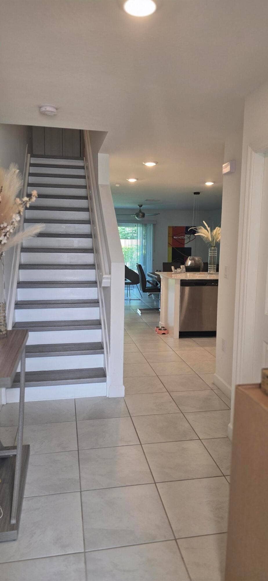 4194 BENT RIVER Road, Lake Worth, FL 33467 ENTRANCE FOYER