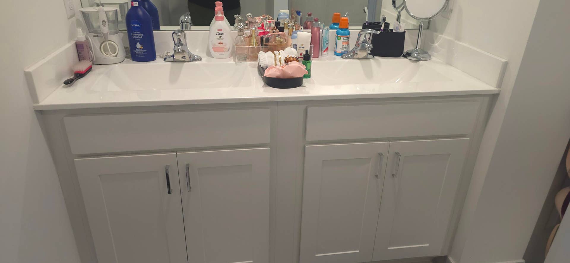 4194 BENT RIVER Road, Lake Worth, FL 33467 MASTER BATH VANITY WITH MIRROR