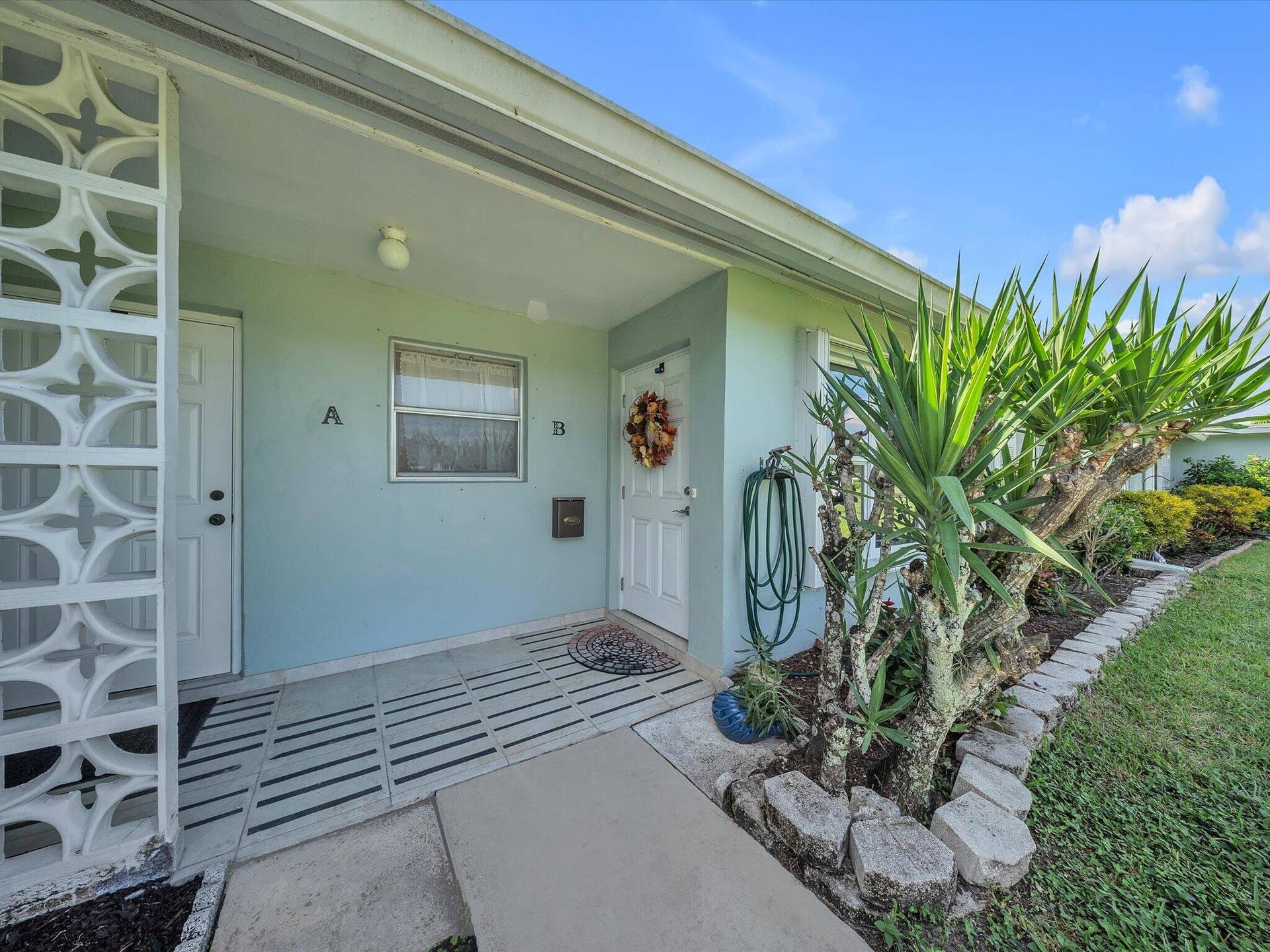 380 HIGH POINT Boulevard, #B, Delray Beach, FL 33445 03-DSC9904
