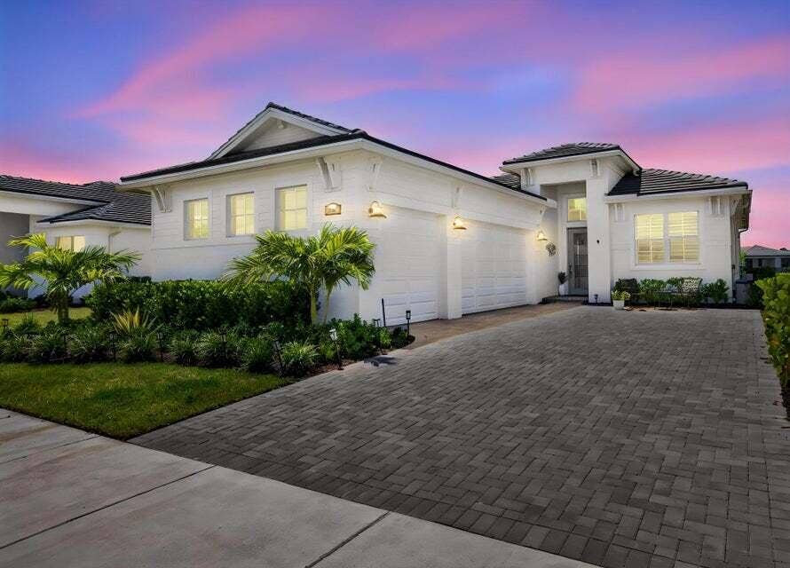 8605 SW CANTANTE Way, Port St Lucie, FL 34987 20260820012106093597000000-o