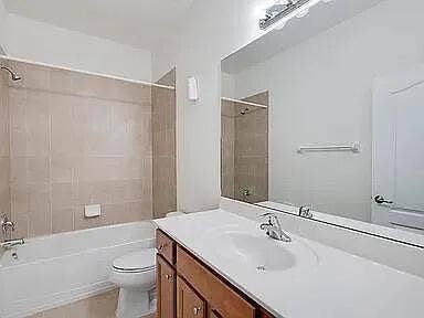 3047 SW OTTER Lane, Stuart, Stuart, FL 34997 3047 upstairs bathroom