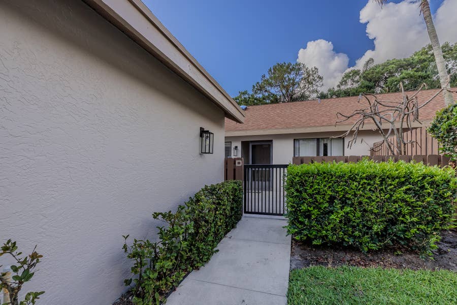 Property photo for 2054 SW Silver Pine Way, #123D, Palm City, FL