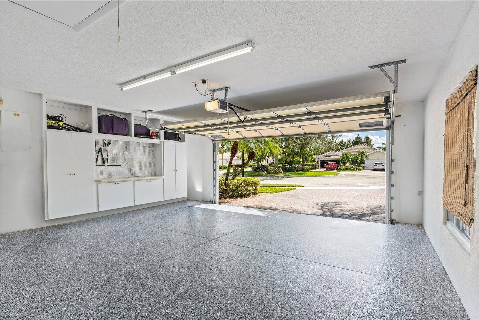 11262 SW Pembroke Drive, Port St Lucie, FL 34987 33-pem in-12