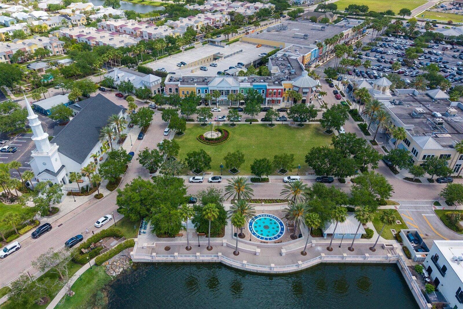 11262 SW Pembroke Drive, Port St Lucie, FL 34987 81-trad amen-6