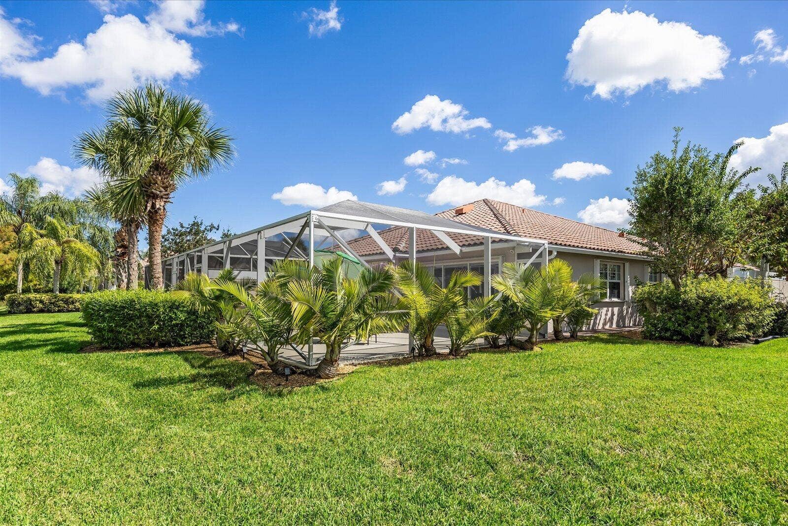 11262 SW Pembroke Drive, Port St Lucie, FL 34987 41-pem in-37