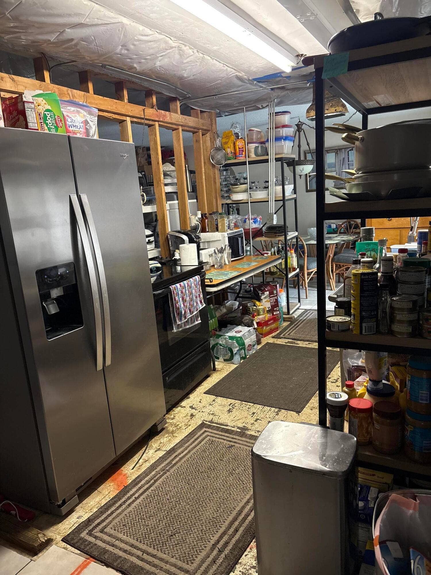 Kitchen main