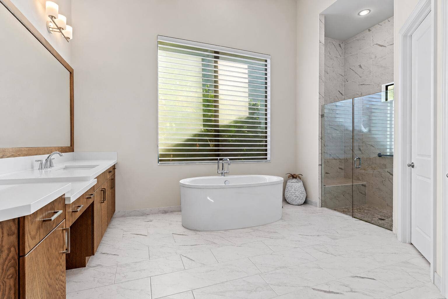 7239 NW 26TH Way, Boca Raton, FL 33496 Her Primary Bath