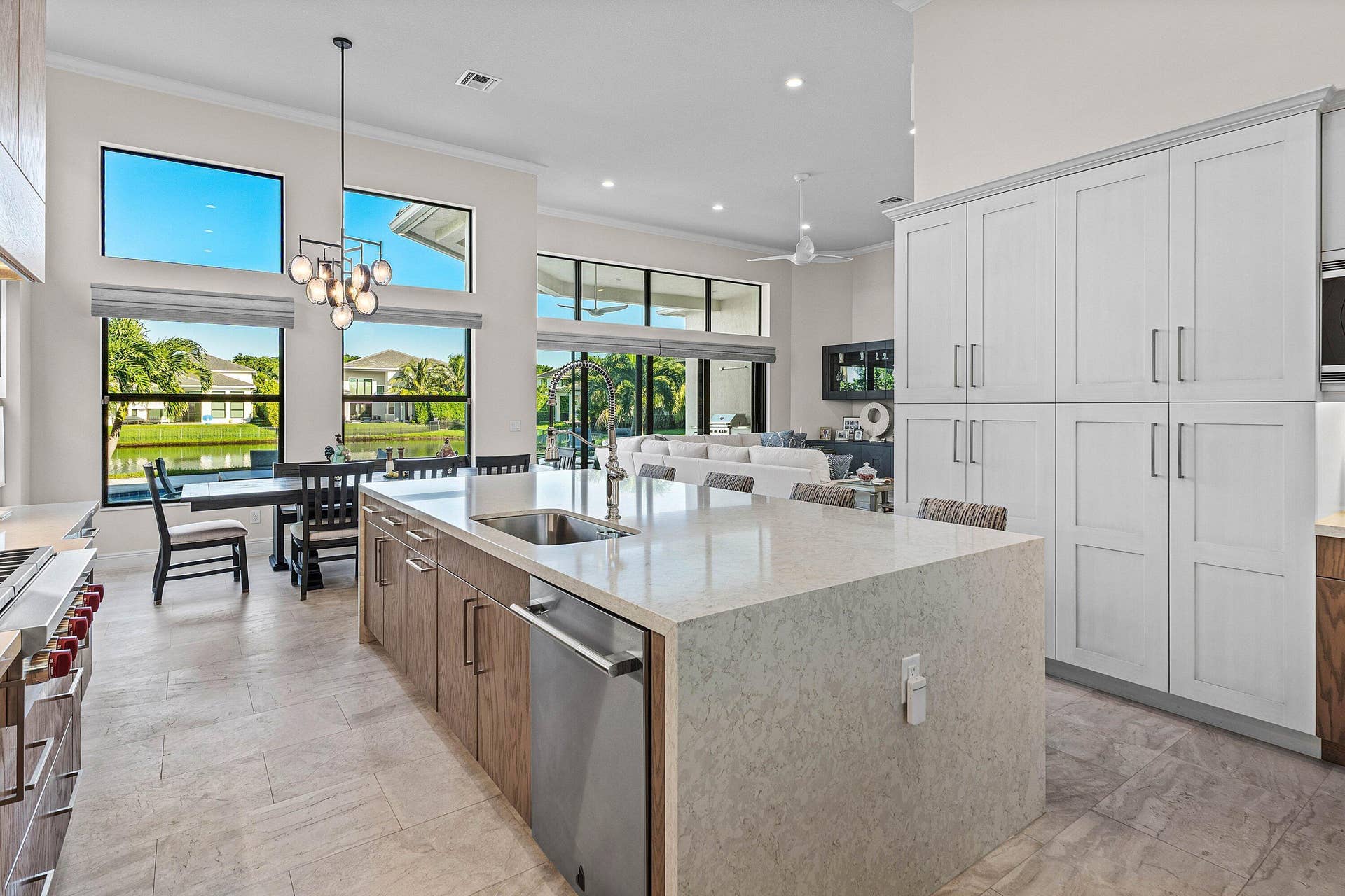 7239 NW 26TH Way, Boca Raton, FL 33496 Kitchen