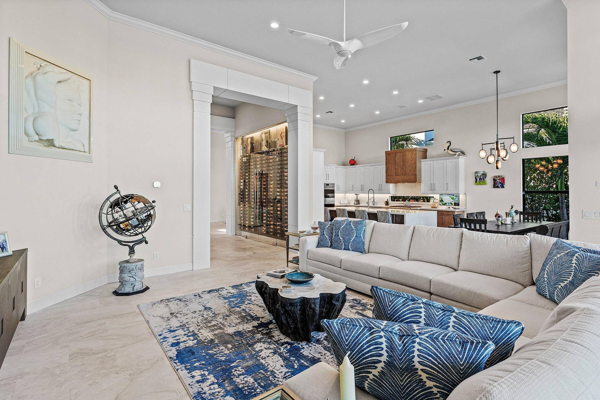 7239 NW 26TH Way, Boca Raton, FL 33496 Living Room