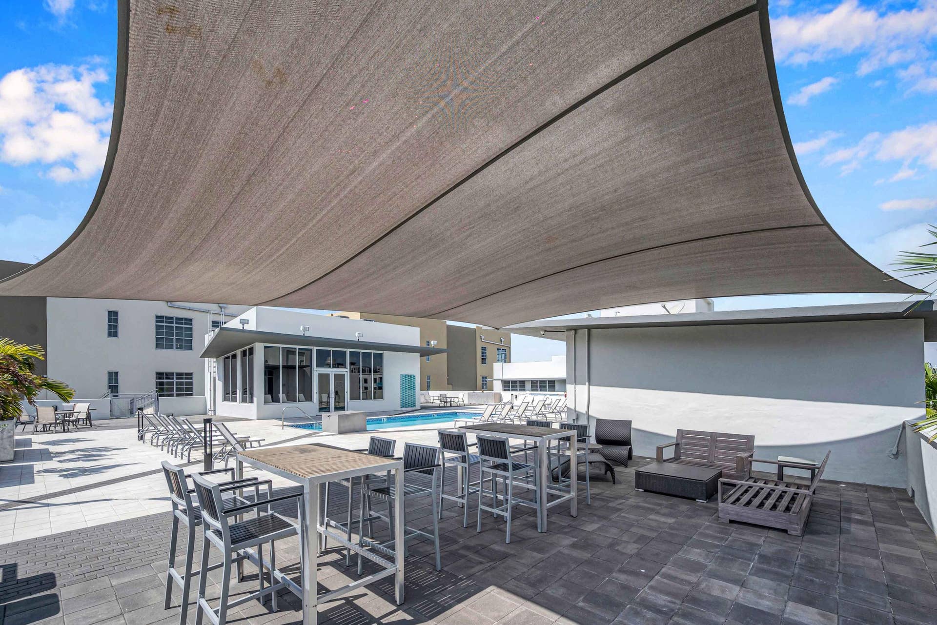 435 N Andrews Avenue, #401, Fort Lauderdale, FL 33301 Lifestyle & Building - Photos#-32