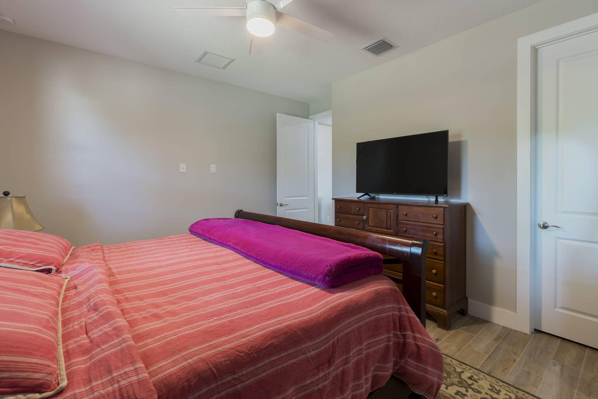 4037 SW MCINTOSH Street, Port St Lucie, FL 34953 41-web-or-mls-iPixx_01_32