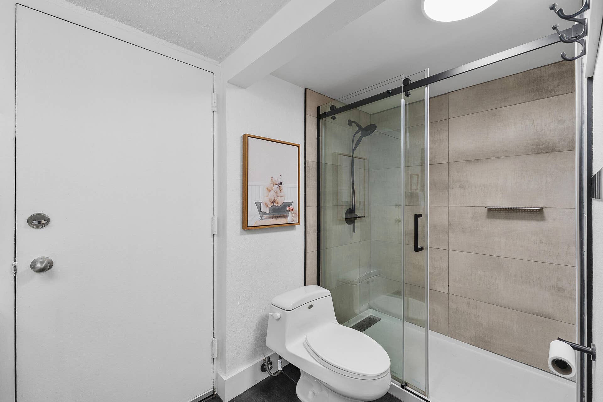 020-1830EmbassyDrive-112-WestPalmBeach-F