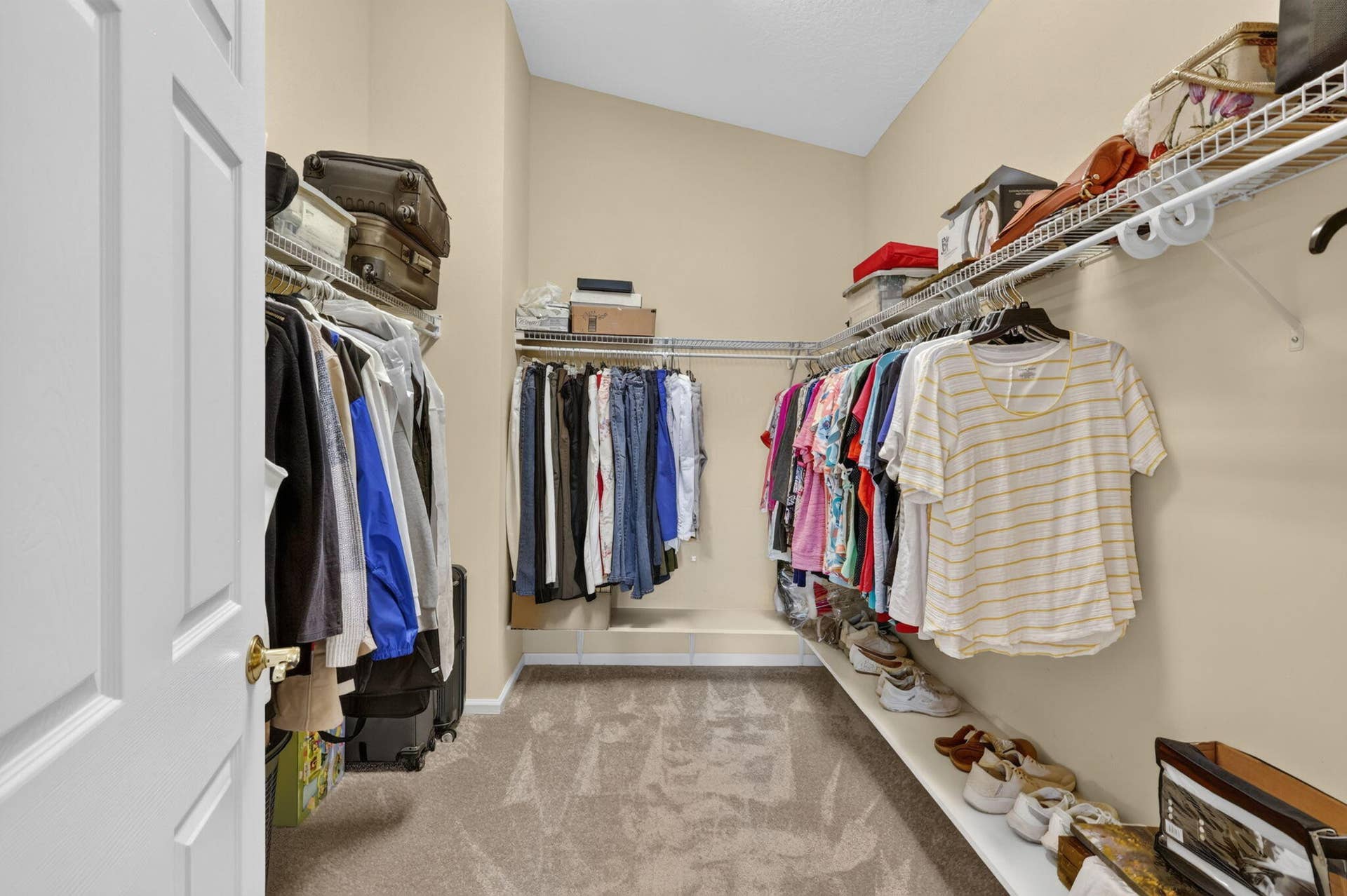 109 NW BAYCREST Court, Port St Lucie, FL 34986 Walk-in Closet