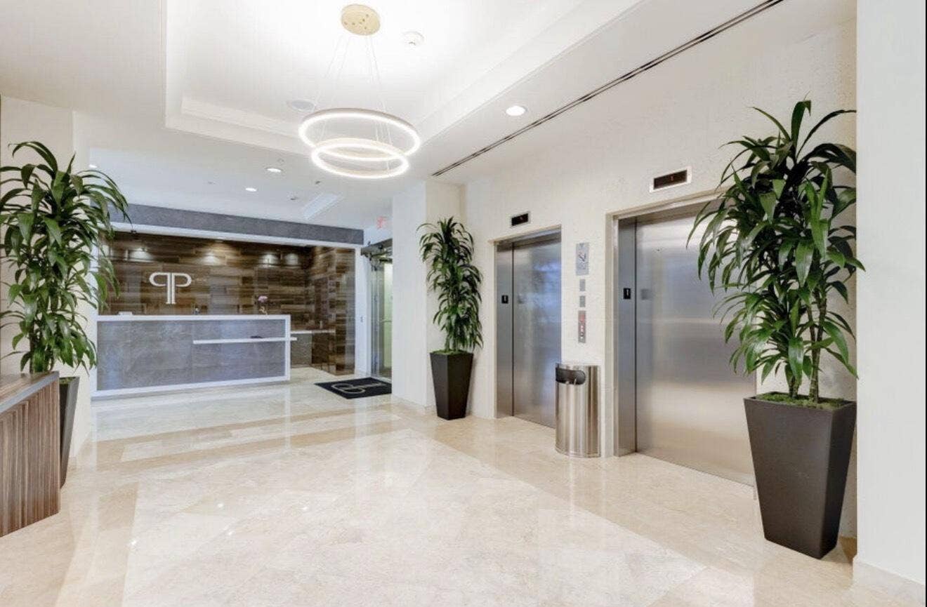 99 SE Mizner Boulevard, #627, Boca Raton, FL 33432 Front desk