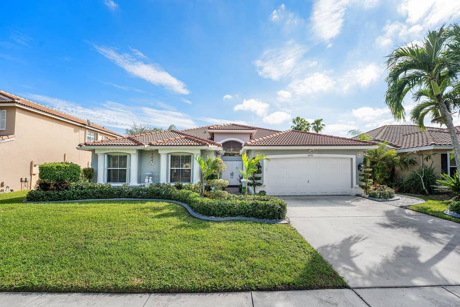 Property photo for 5696 Muirfield Village Circle, Lake Worth, FL