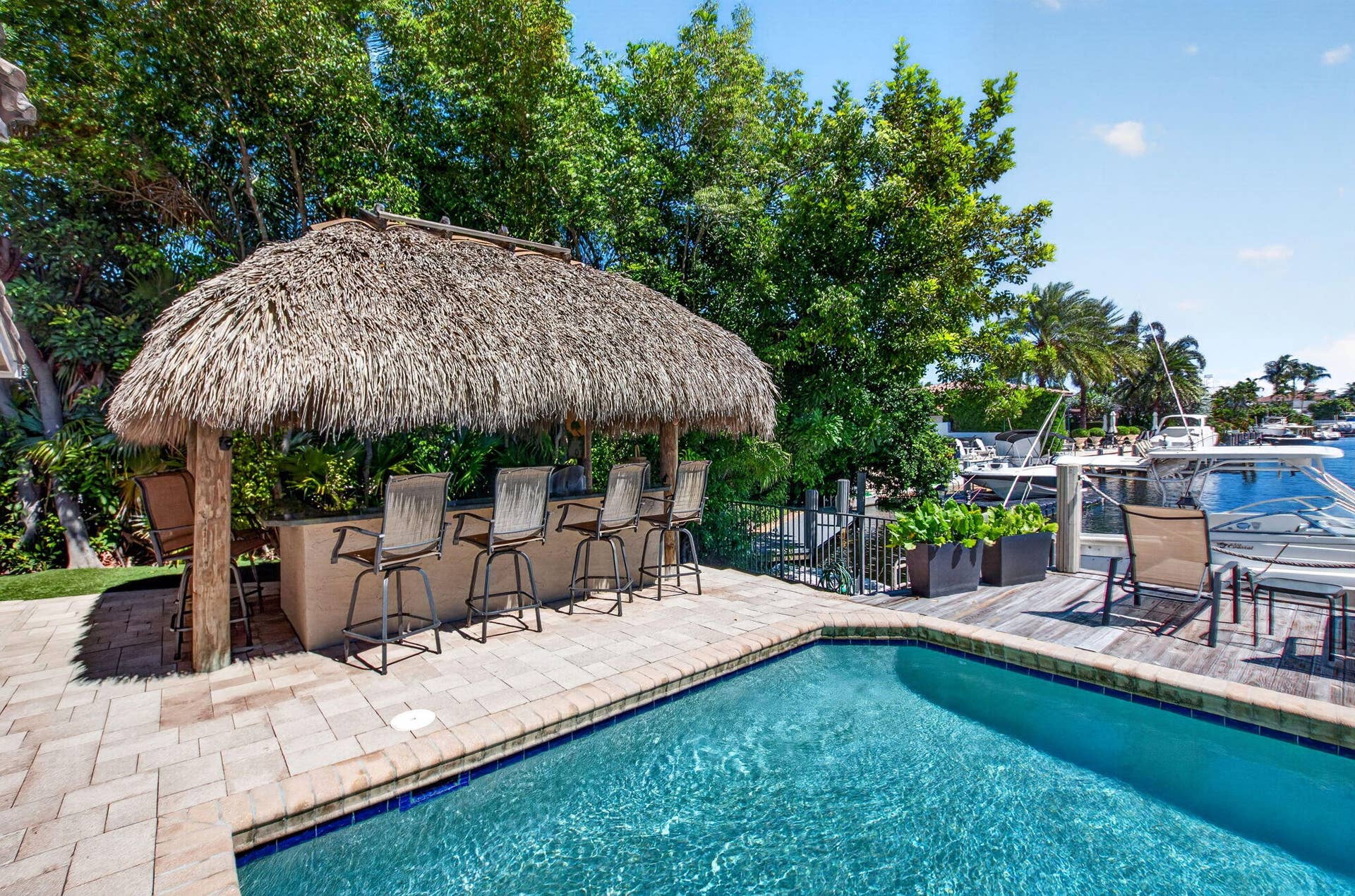 2321 SPANISH Trail, Delray Beach, FL 33483 Pool