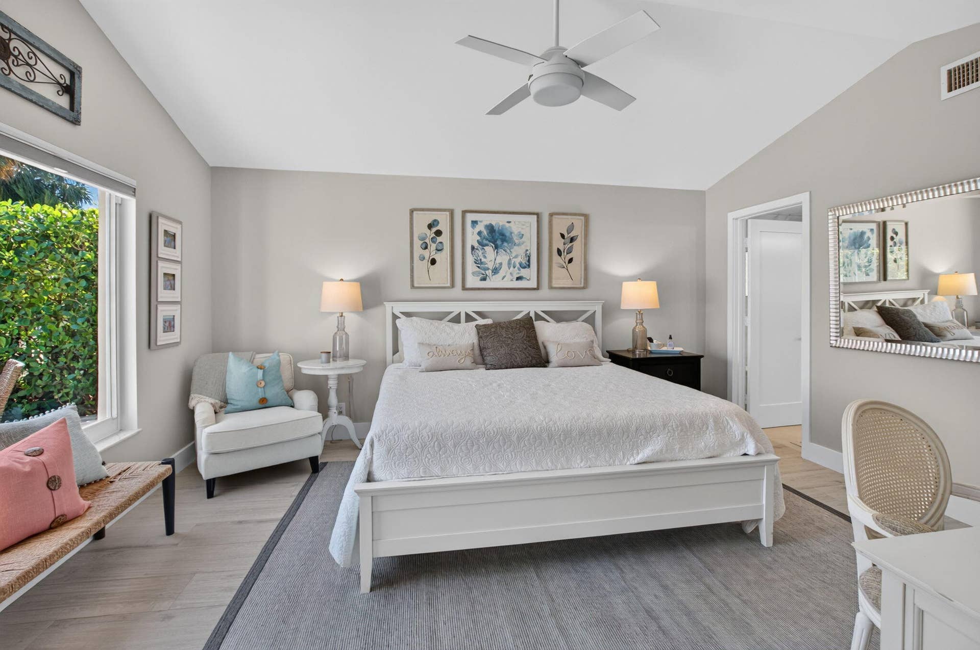 2321 SPANISH Trail, Delray Beach, FL 33483 EN SUITE BEDROOM WITH SPECTACULAR VIEWS