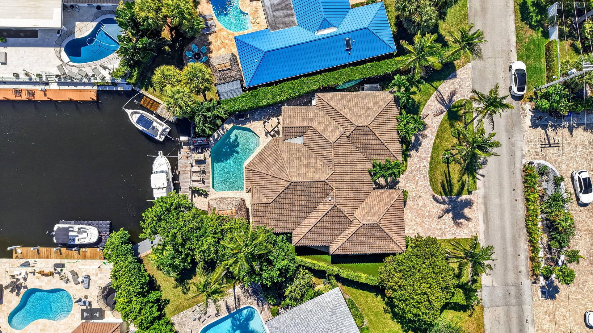 2321 SPANISH Trail, Delray Beach, FL 33483 TROPIC ISLE HOME PARADISE