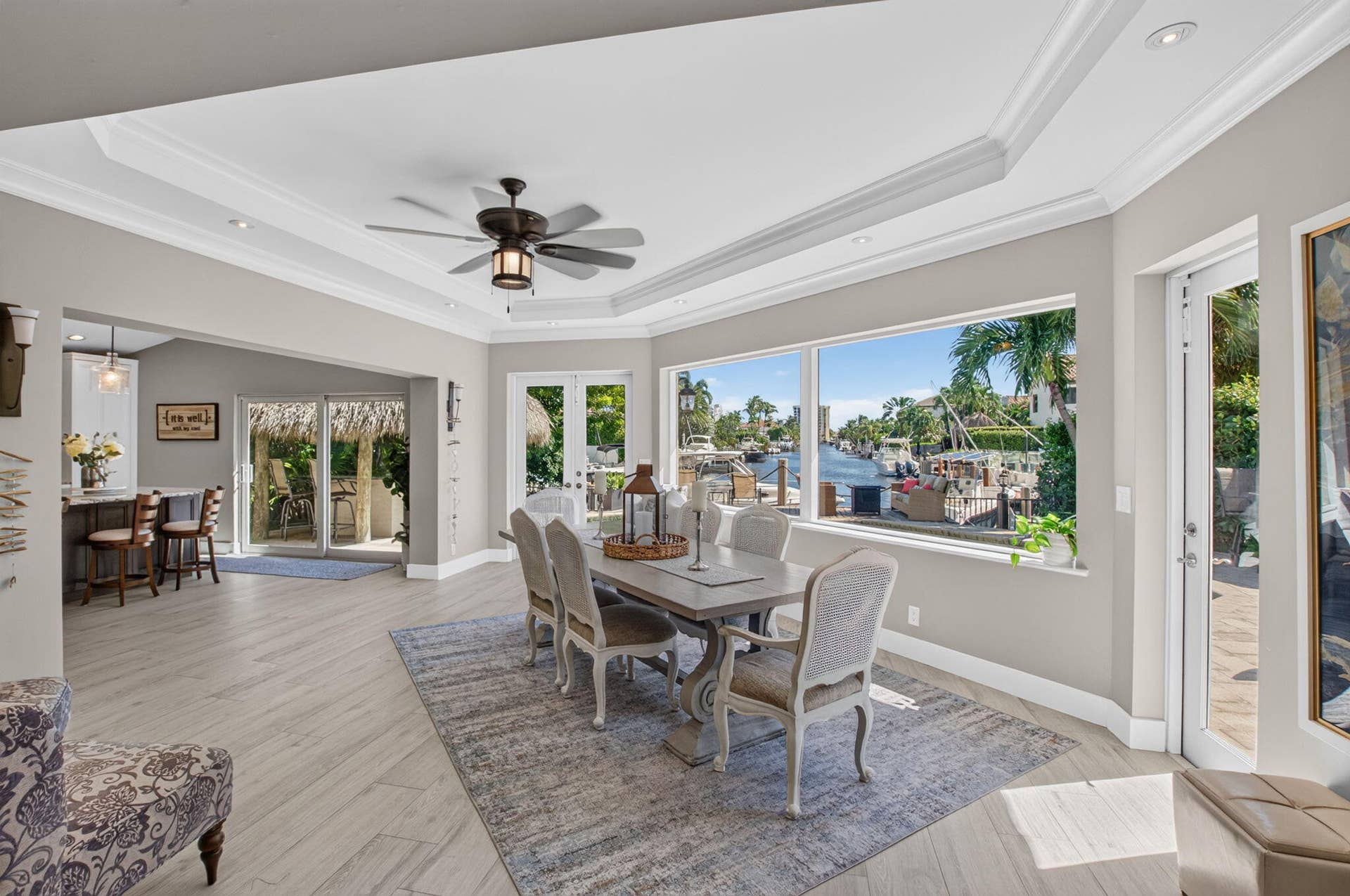2321 SPANISH Trail, Delray Beach, FL 33483 FORMAL DINING ROOM FOR ENTERTAINING