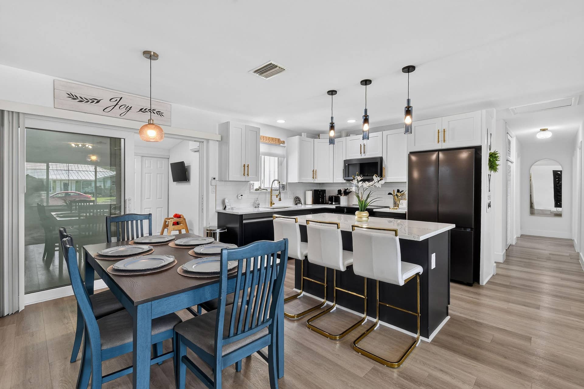 19005 SE SOUTHGATE Drive, Tequesta, FL 33469 19005SESouthgateDr2026(16) (1)
