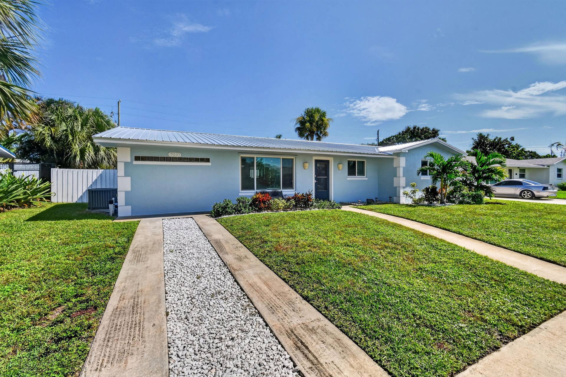 19005 SE SOUTHGATE Drive, Tequesta, FL 33469 19005SESouthgateDr2026(4) (1)