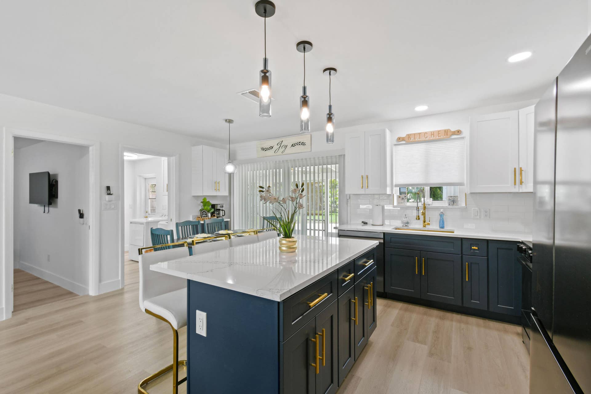 19005 SE SOUTHGATE Drive, Tequesta, FL 33469 19005SESouthgateDr(11)