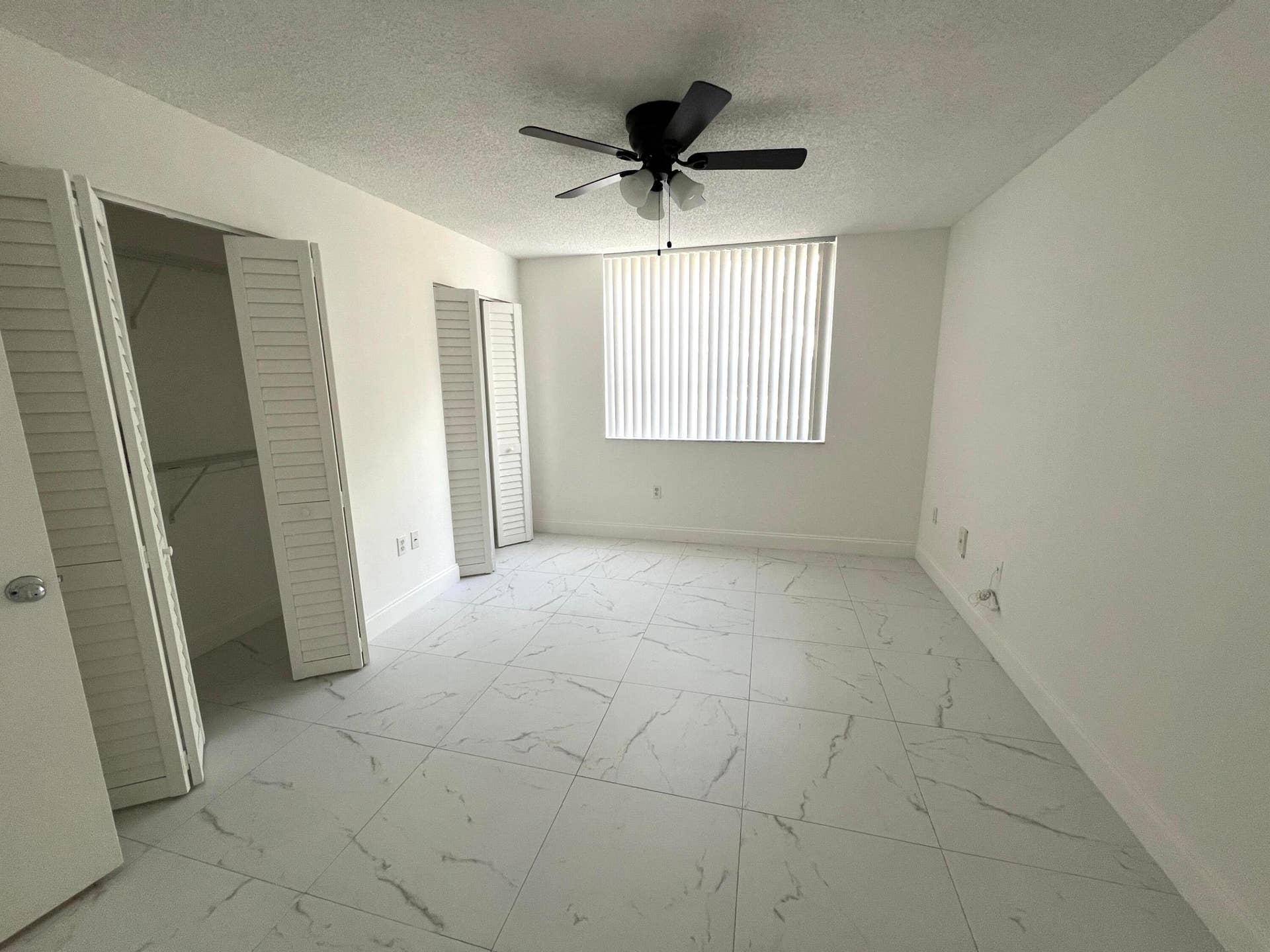 Spacious bedroom