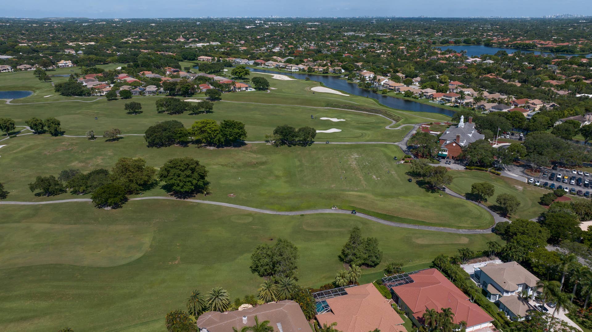 2100 Oakmont_aerial_-22