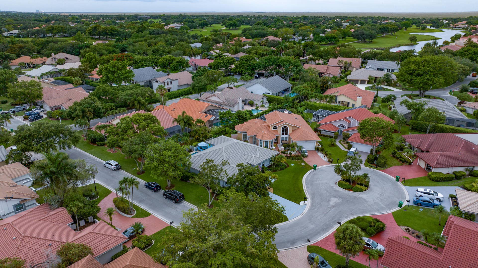 2100 Oakmont_aerial_-14