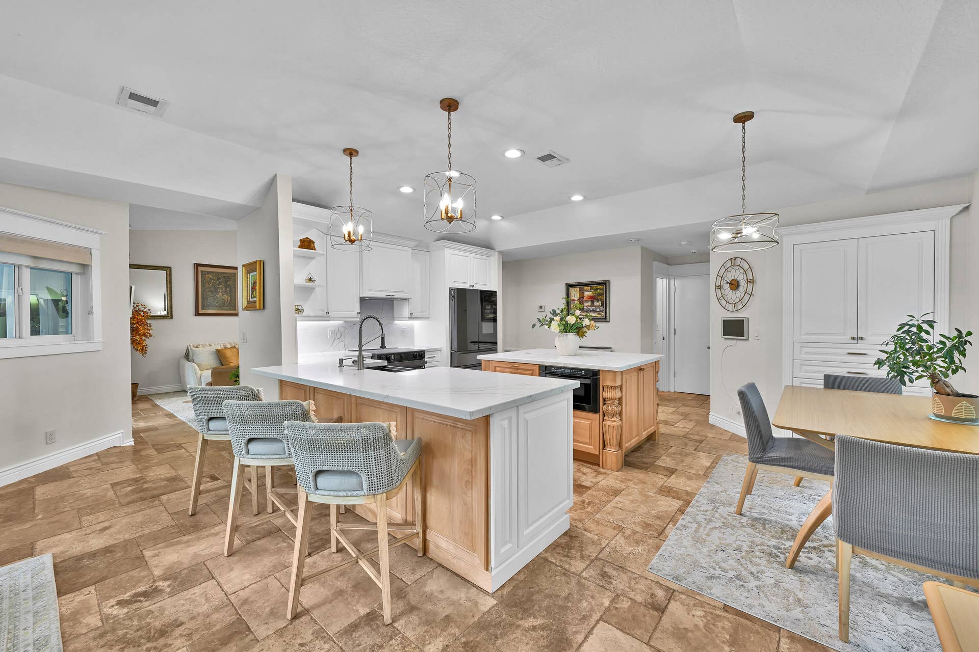 2100 Oakmont Terrace 00028