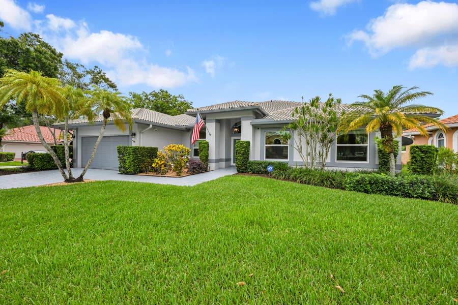 Property photo for 2100 Oakmont Terrace, Coral Springs, FL