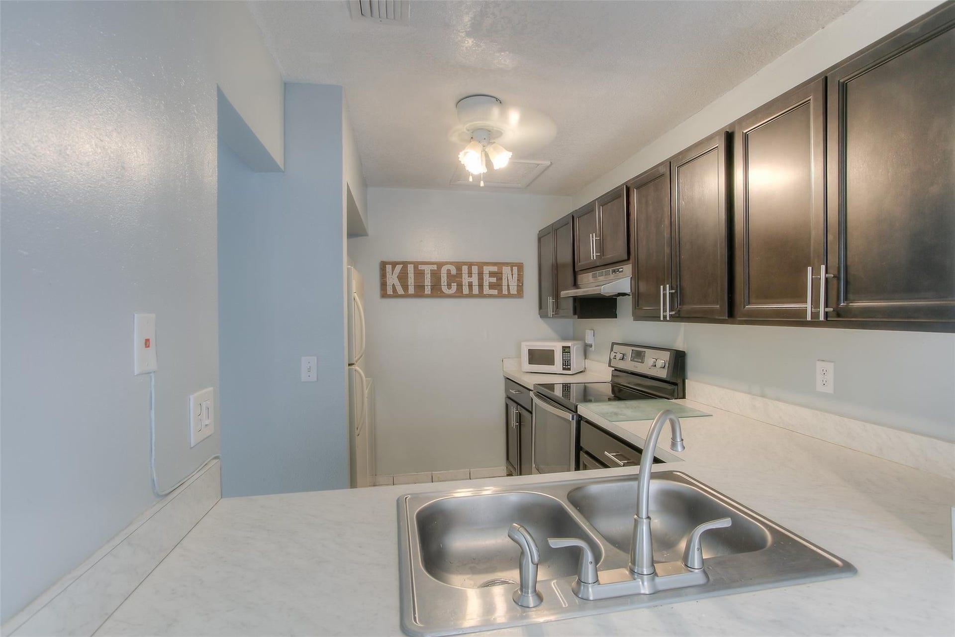 2500 W 67TH Place, #22-26, Hialeah, FL 33016 Photo 6
