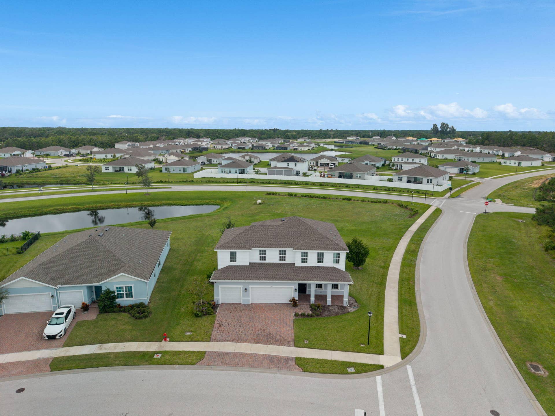 6555 POMELLO Court, Vero Beach, FL 32967 70-web-or-mls-DJI_20261006115931_0080_D