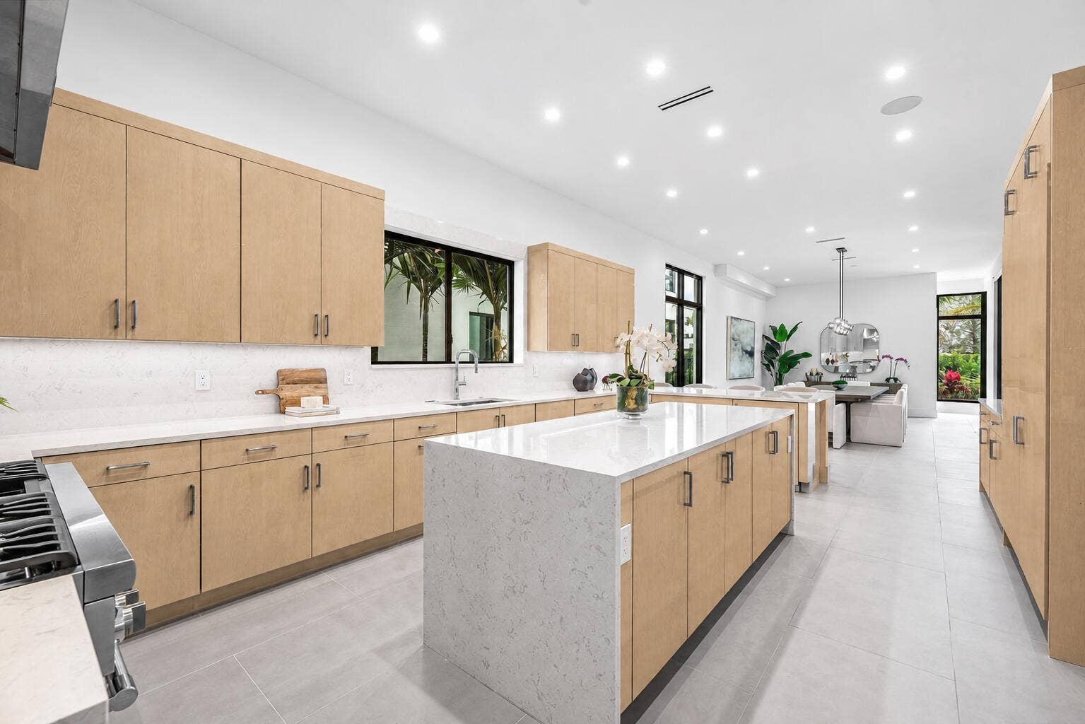 16717 MOSAIC Place, Delray Beach, FL 33446 Light oak kitchen cabinet transformation